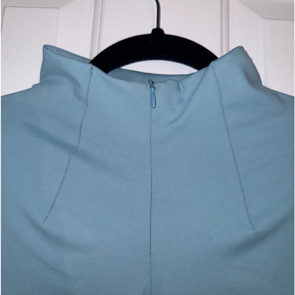 Shadow Sport Light Blue  Fitted Mock-Neck 3/4 Zip Front Athletic Jacket, Pockets - Picture 6 of 12
